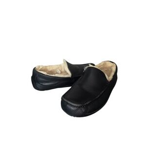 UGG Mens Leather Shearling Slippers Black Slip On House Shoes Size 8 EU 40.5